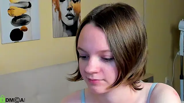 Olivia_Riesz live cam on StripChat