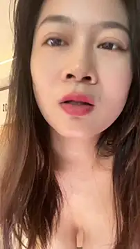 mo-mo-69 webcam