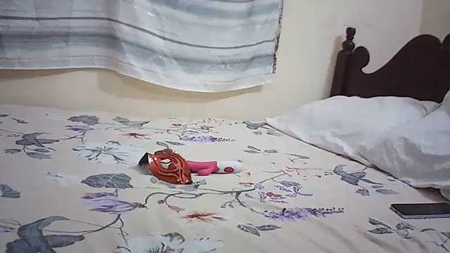 emmyteaz1 webcam