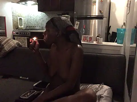 Watch littyleesh1 live on EroticFlix - High definition streams
