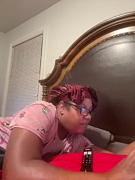 Watch ebonyred live on EroticFlix - High definition streams