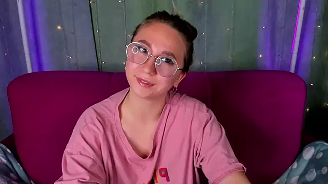 AsyaPink webcam