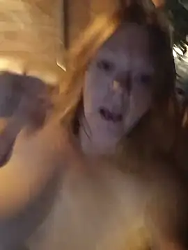 I_am_HER318 webcam