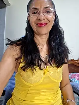 Watch Natasha_50 live on EroticFlix - High definition streams