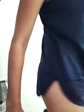 Vanee-23 webcam