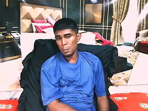 IndianThuggin webcam