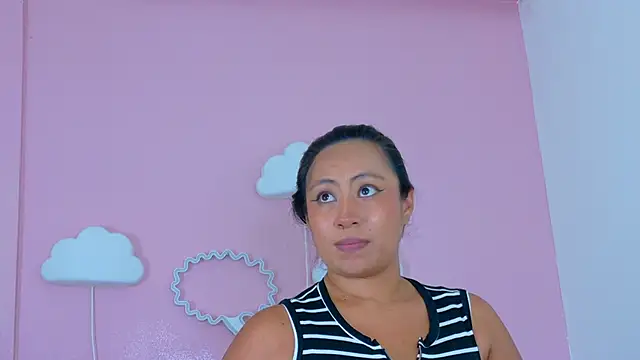 SeleneGibson__ webcam