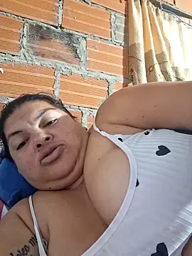 Juli_Powl webcam