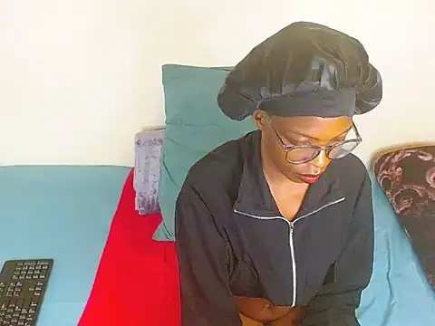 ChocoSlenderXXX webcam