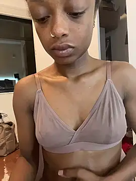 Watch Princessssbby live on EroticFlix - High definition streams