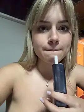 NinaVerse webcam