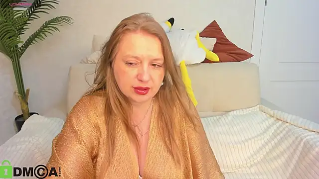 CleoXotie webcam