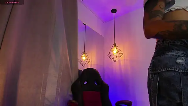 Maddie_Ray webcam