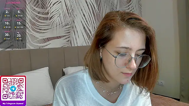 Lizzyvega webcam