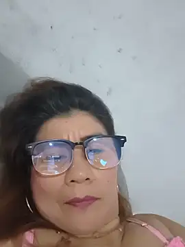 fire_mommy webcam