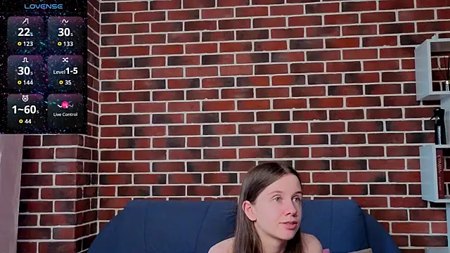 MyrtaMcclaney webcam