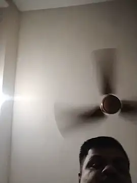 Desi_Lodo_Gujju_Boy webcam