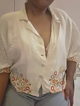 Watch Miss_sruthi live on EroticFlix - High definition streams