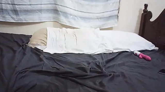 emmyteaz1 webcam