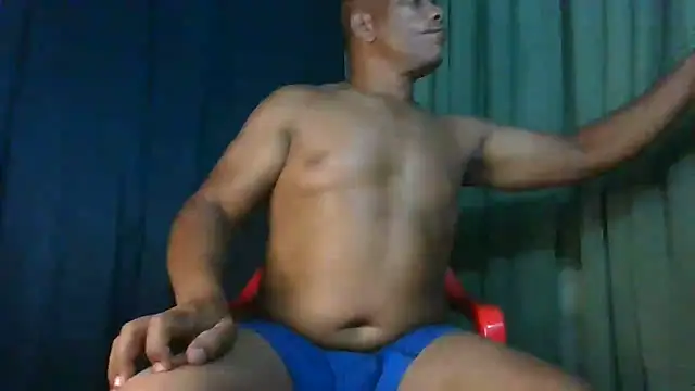 bigblackcock75 webcam