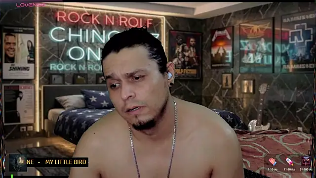 chino_roz webcam
