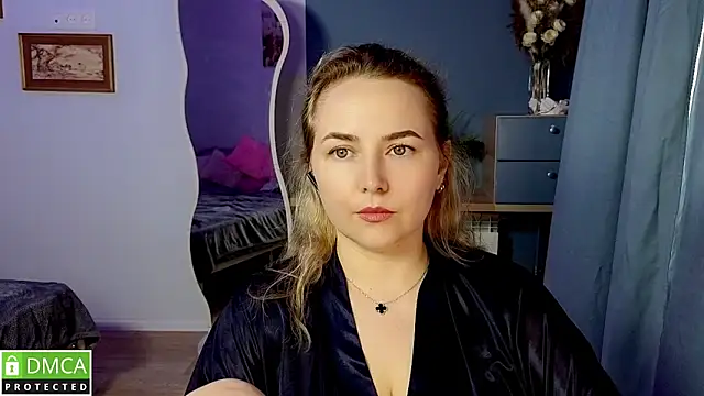 Mira_Mermayd webcam