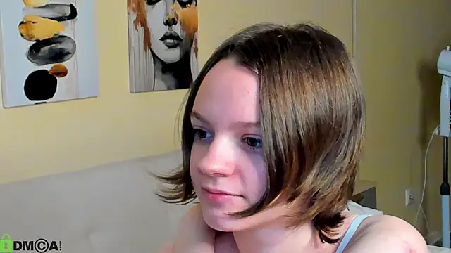 Olivia_Riesz webcam