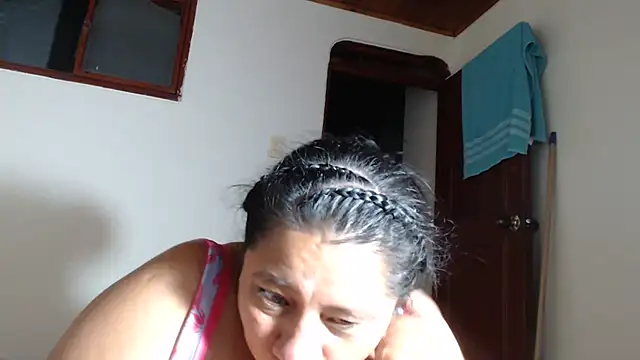 adrixxx38 webcam
