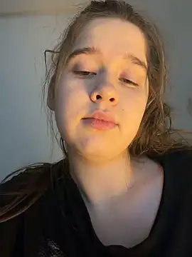 HornyGirlH webcam