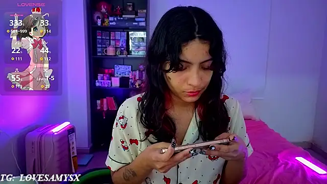 Lovelyamyy webcam