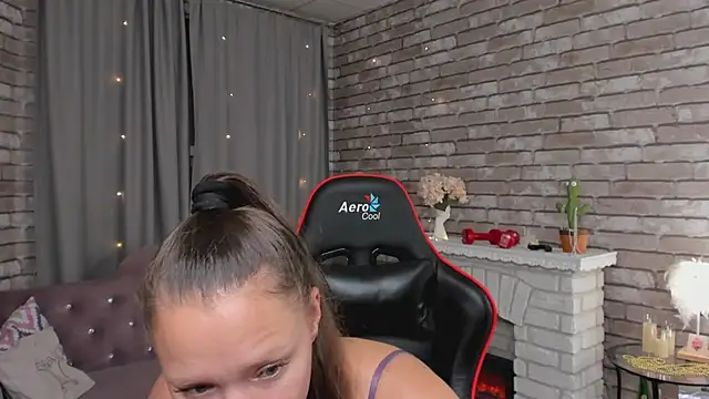 sarahcoksss - SarahCoksss's free webcam - UK Sex Cams