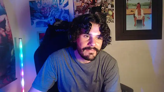 LuciferSantoryu webcam