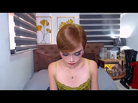 JuicyCockThea webcam