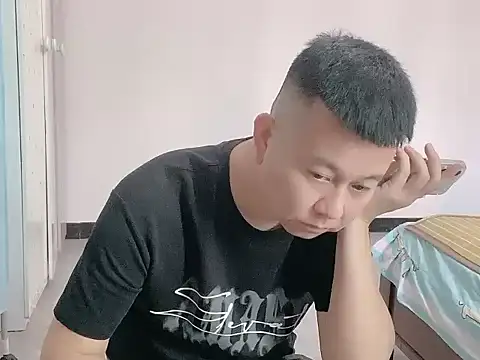 zzj_4718 webcam