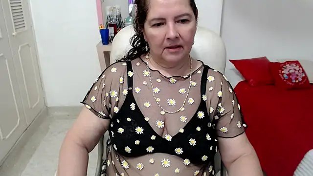 leonela_69 webcam
