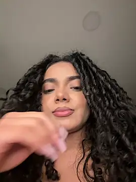 Curlyierr webcam
