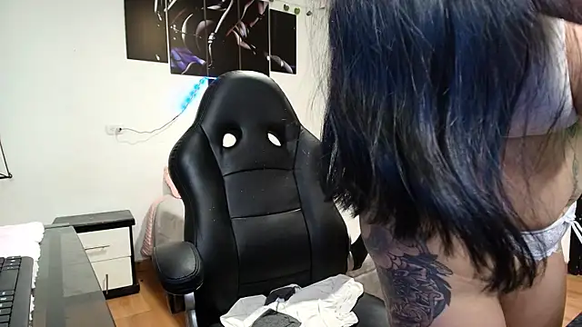 yesie_hot
