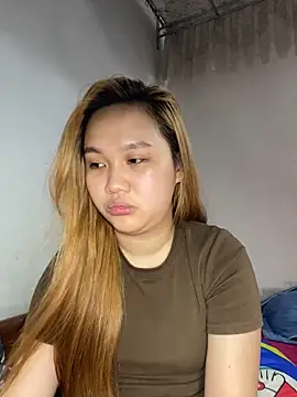 Almira6868 webcam