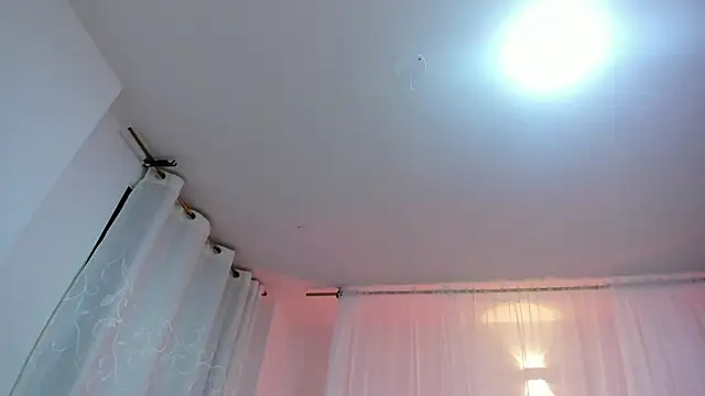 Anyelina_milf webcam
