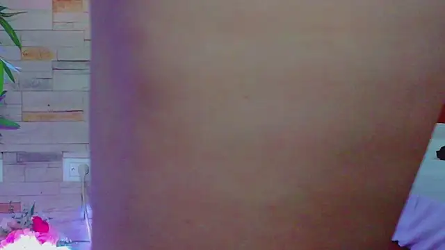 EvvaMonroe webcam