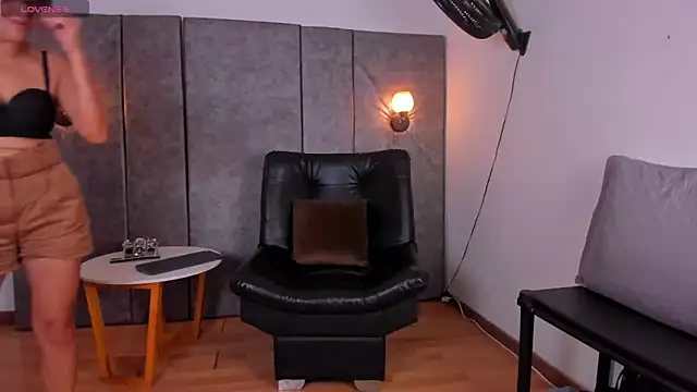 Keyla_Milf webcam
