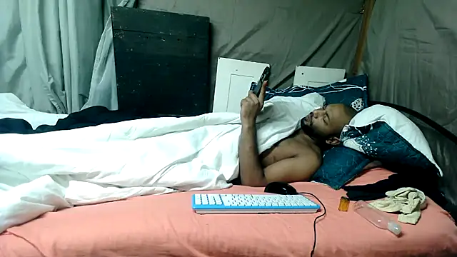 Camodick live cam on StripChat