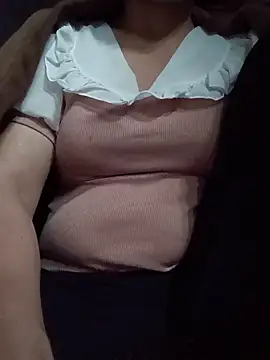 Maikute9696 webcam