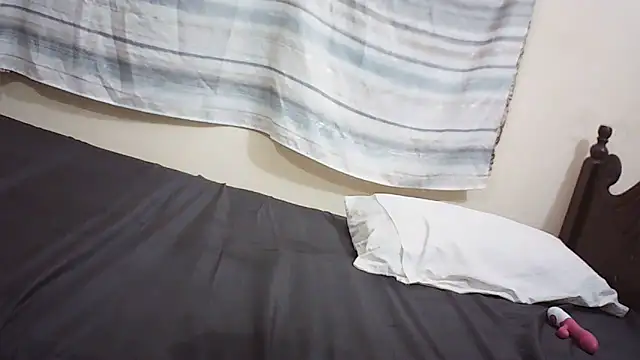 emmyteaz1 webcam