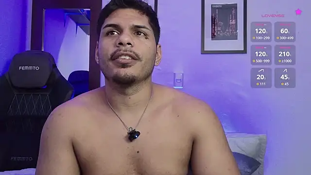 starguy_28 webcam