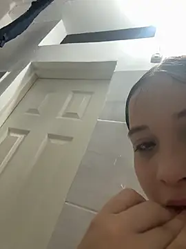 AliciaWhite_nt webcam