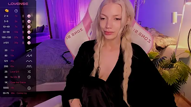 AnyaTaylor_ webcam