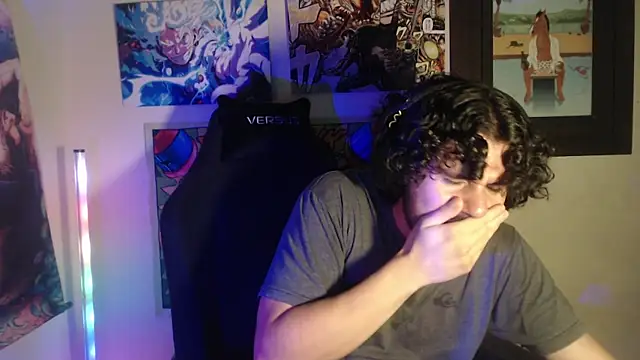LuciferSantoryu webcam
