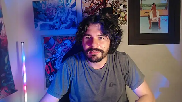 LuciferSantoryu webcam