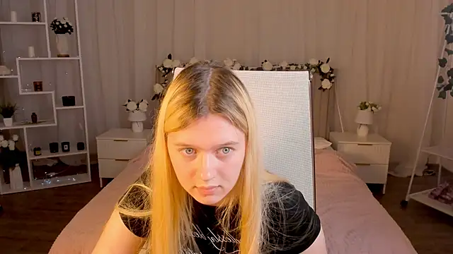CelestineMauriac webcam